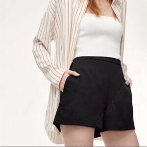 Aritzia Babaton High Waist Pull On Nylon Blend Black Shorts 4